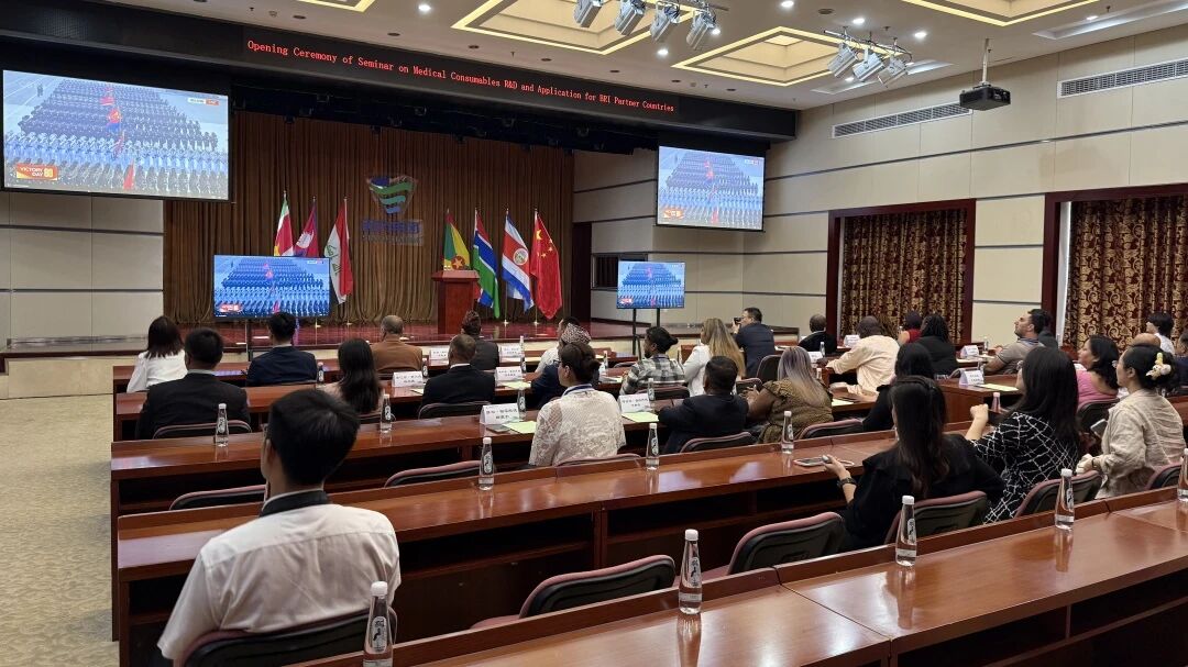 3294d888fe21435591c2e025ef0a7366