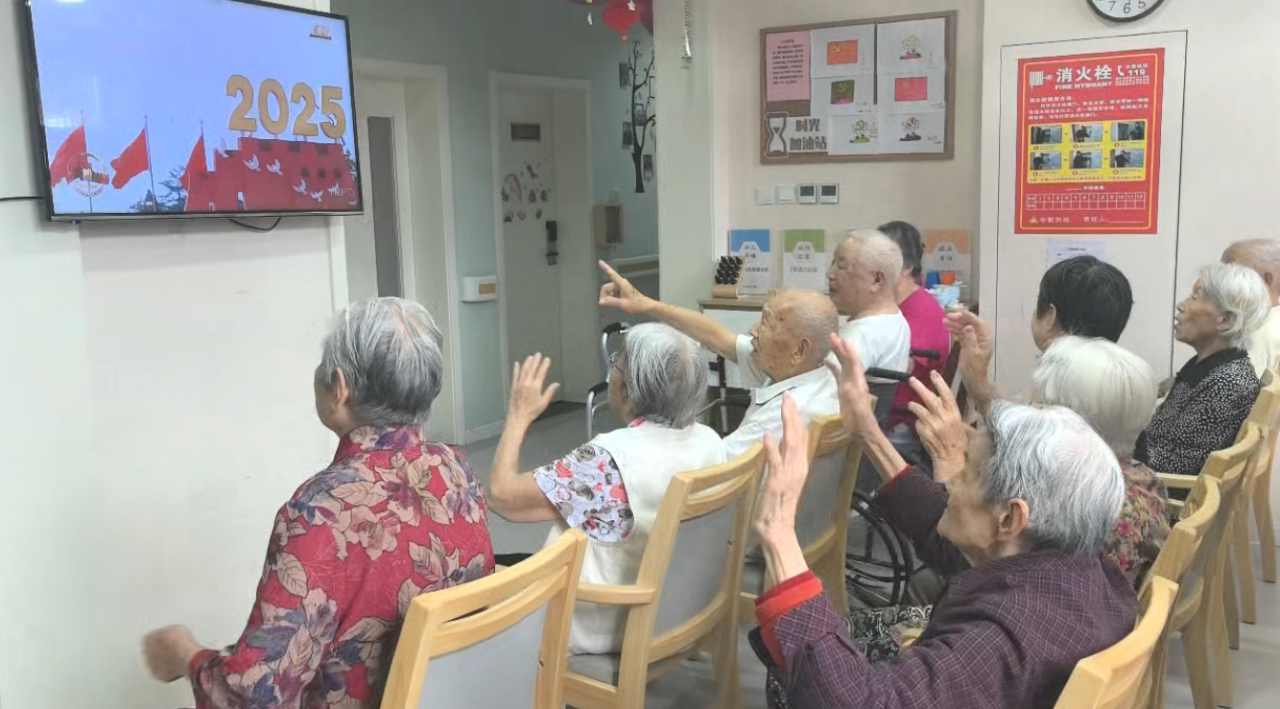 ad735c80b83740d6a09494c7b96a5557