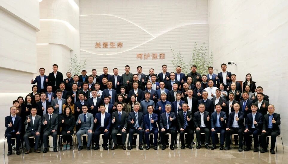 77f7ba31bcc44f87bf2b3dfdc0758f4b