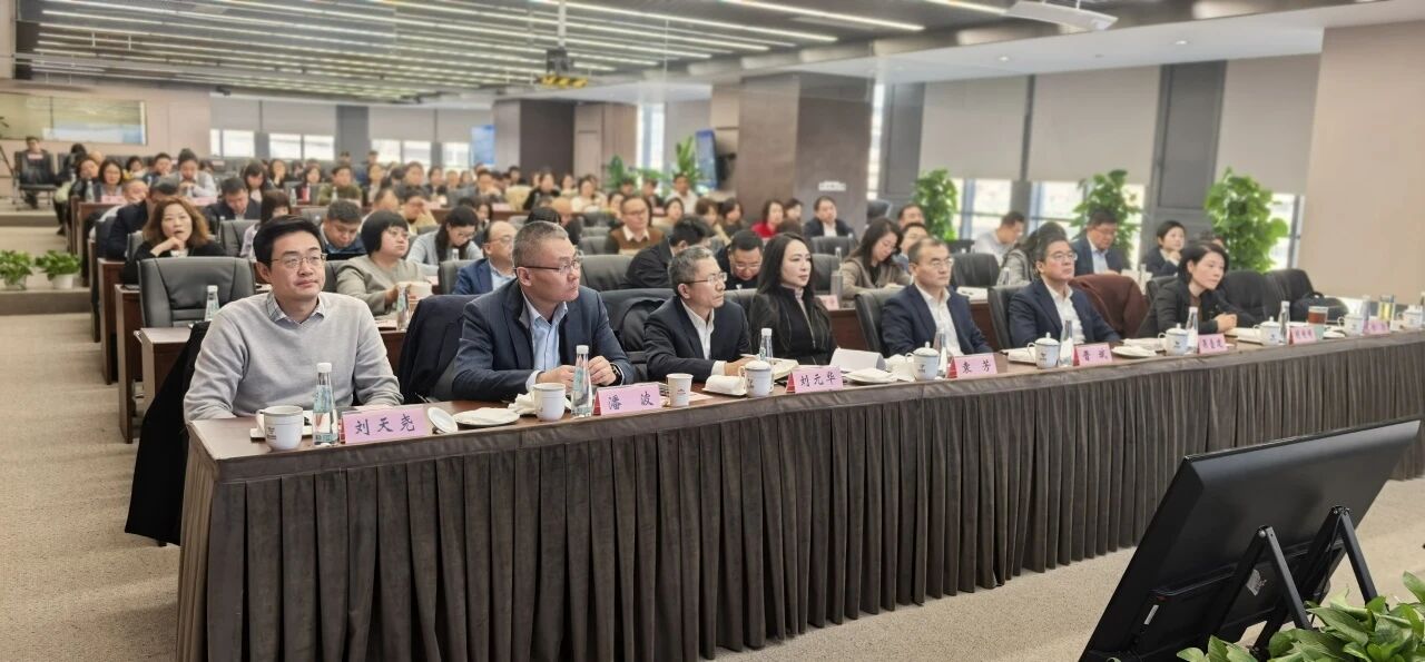 9c4705381b794037887f19a9af09b1d7